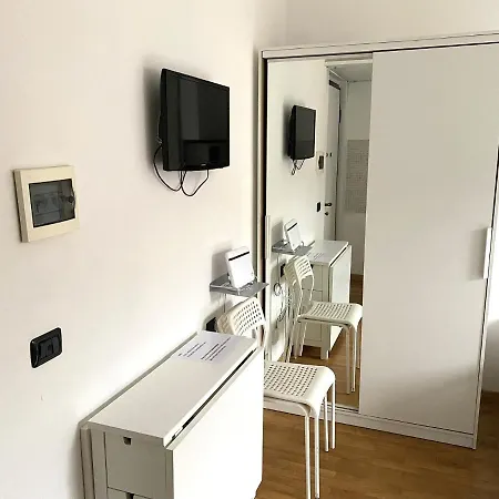Comfy Near The Station Apartment *