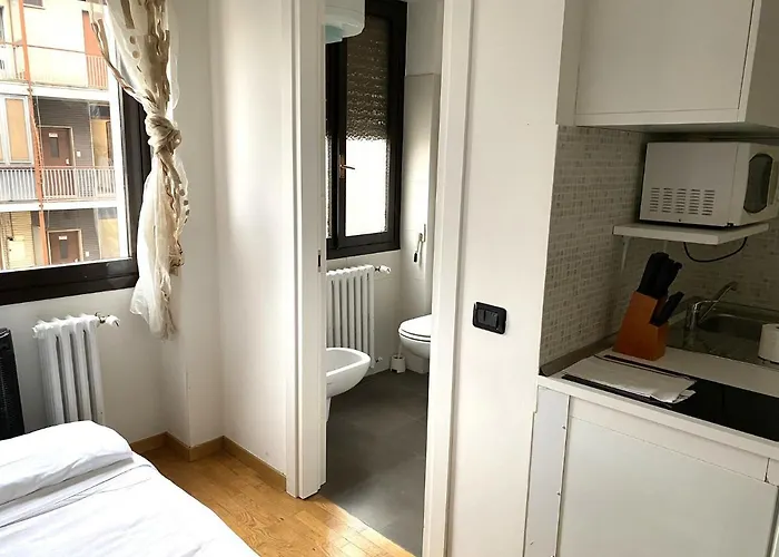 Lejlighed Hostmate - - Sammartini's Stay-
